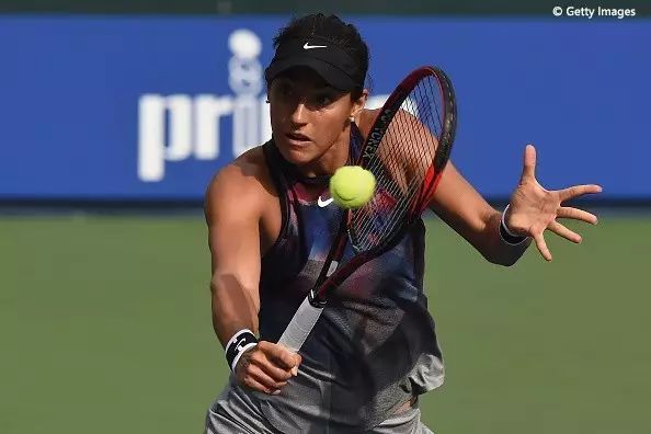 包含C9险胜IG，Tarzan打出惊人五杀激烈交锋淘汰赛，强势挺进下一轮的词条