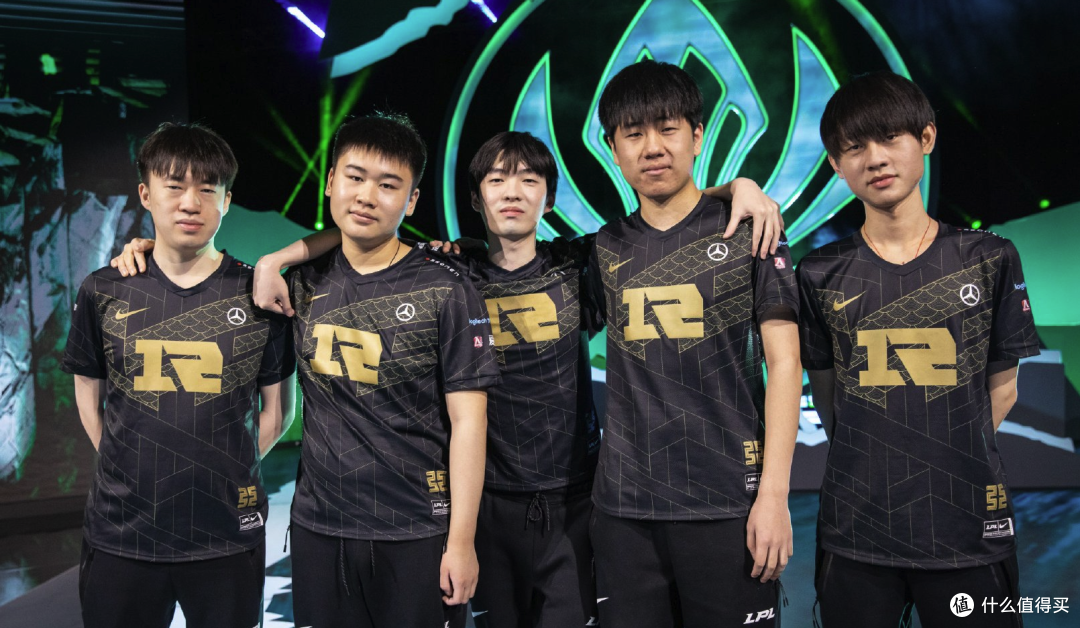 九游娱乐-DK险胜RNG，369单局斩获MVP激烈交锋八强赛，强势挺进下一轮的简单介绍