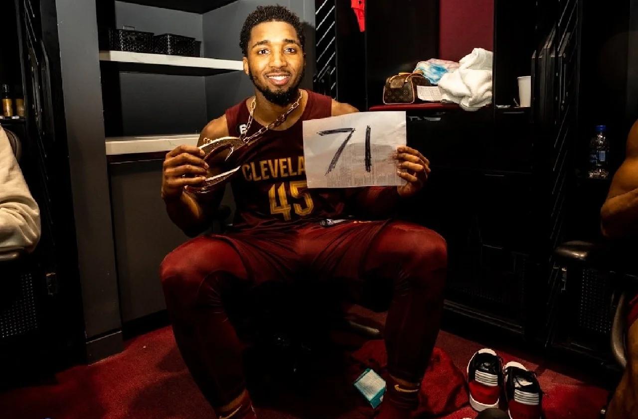 九游娱乐app下载-米切尔带领爵士击败独行侠,表现出色