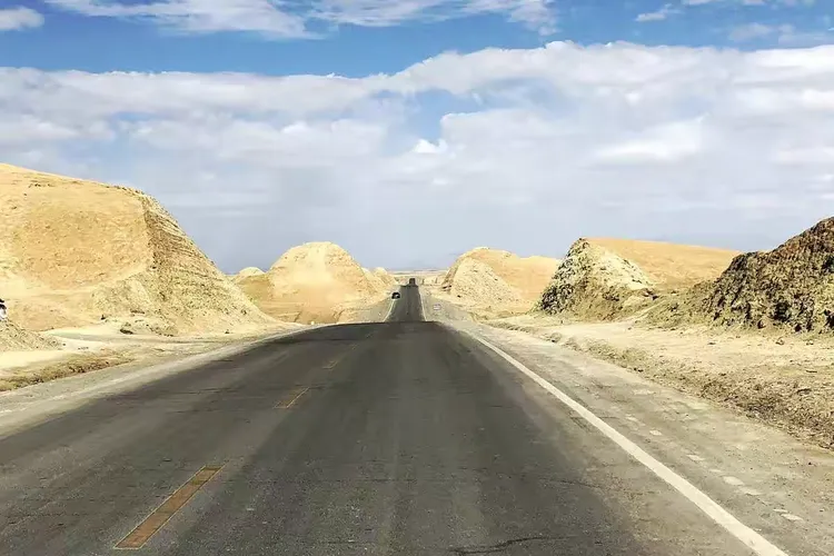 九游娱乐官方网站-包含荷兰自行车队风采无限，飞驰速度令人赞叹的词条