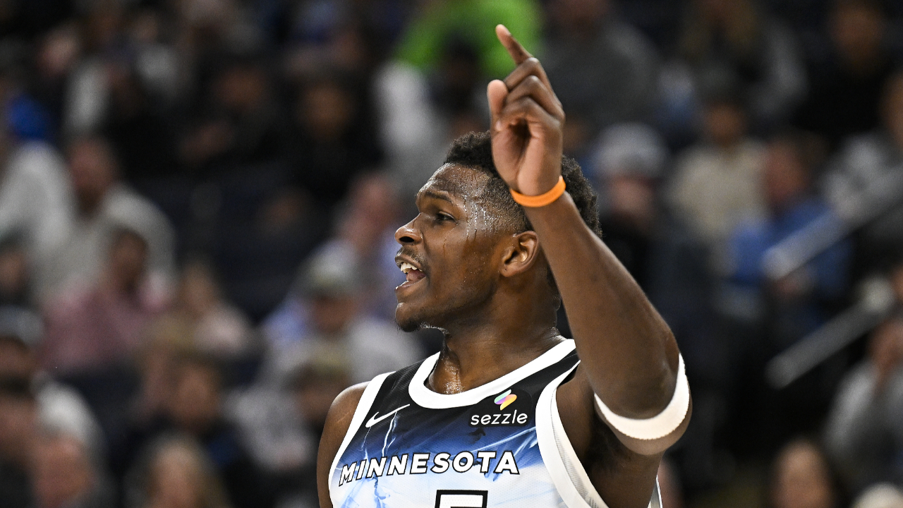 九游娱乐首页-爵士主场大胜篮网，戈贝尔表现抢眼