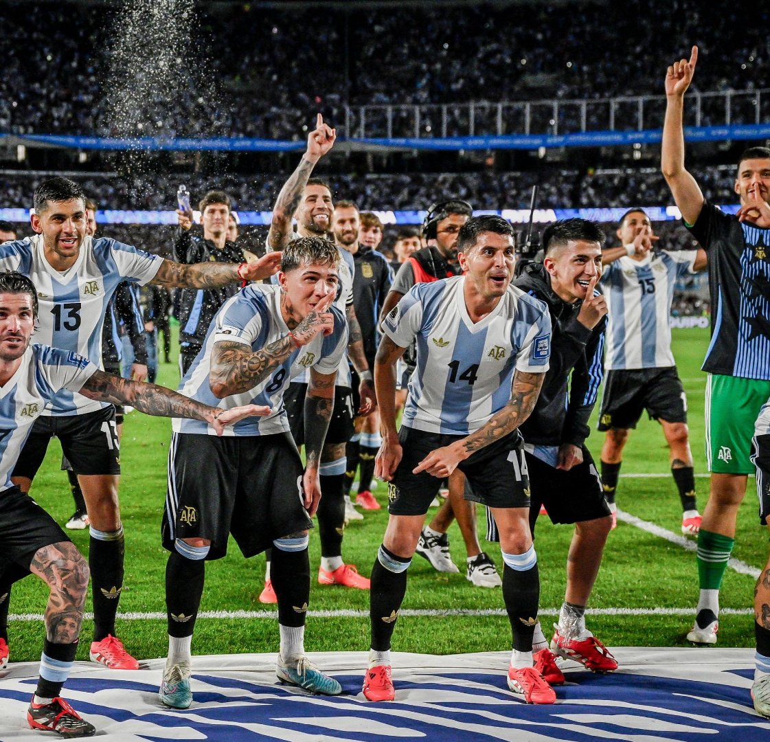 九游娱乐app下载-巴西排球队击败劲敌,傲视群雄