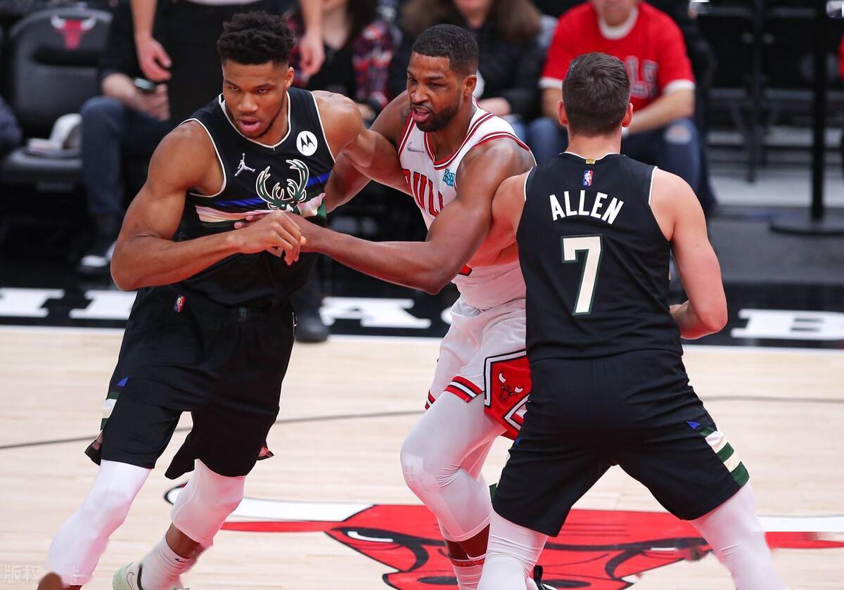 九游娱乐官方-辽宁队力克雄鹿，德罗赞带队取胜