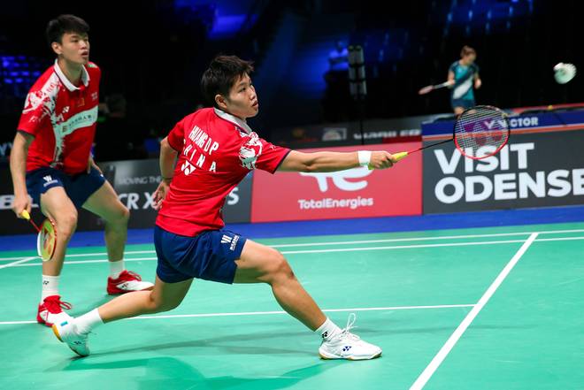 关于丹麦队轻取中国队,黄鸭组合统治全场的信息 关于丹麦队轻取中国队,黄鸭组合统治全场的信息