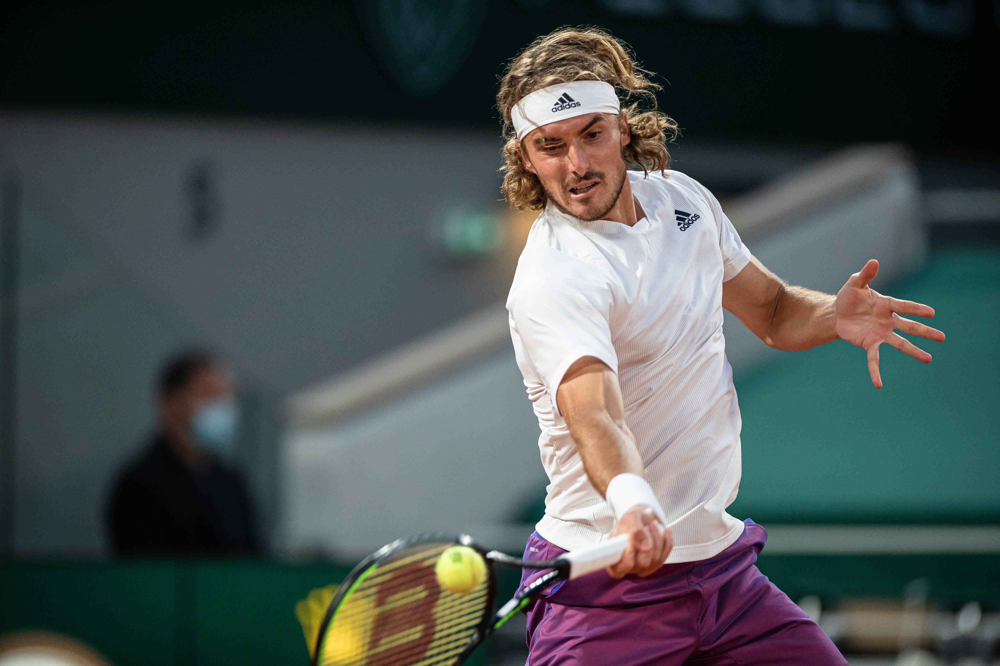 澳大利亚网球队强势英国网球队，西西帕斯送出助攻的简单介绍