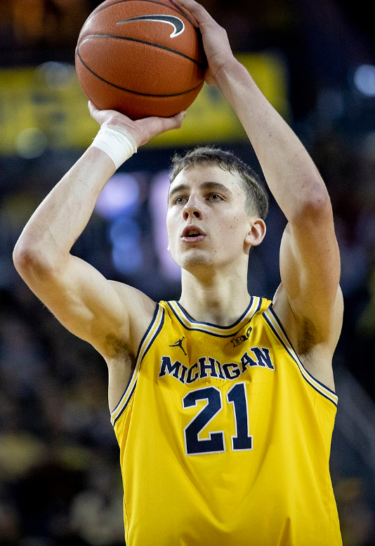 包含韩国队翻盘德国队，辛杜高光表现的词条