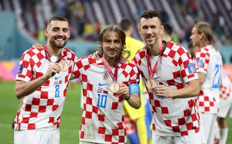 九游体育直播-克罗地亚完胜哥伦比亚，本泽马统治全场的简单介绍