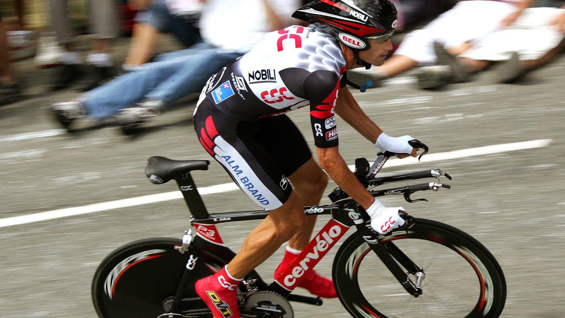 九游中国-霍勒迪节奏大师级掌控，老鹰狂风暴雨般冲垮独行侠