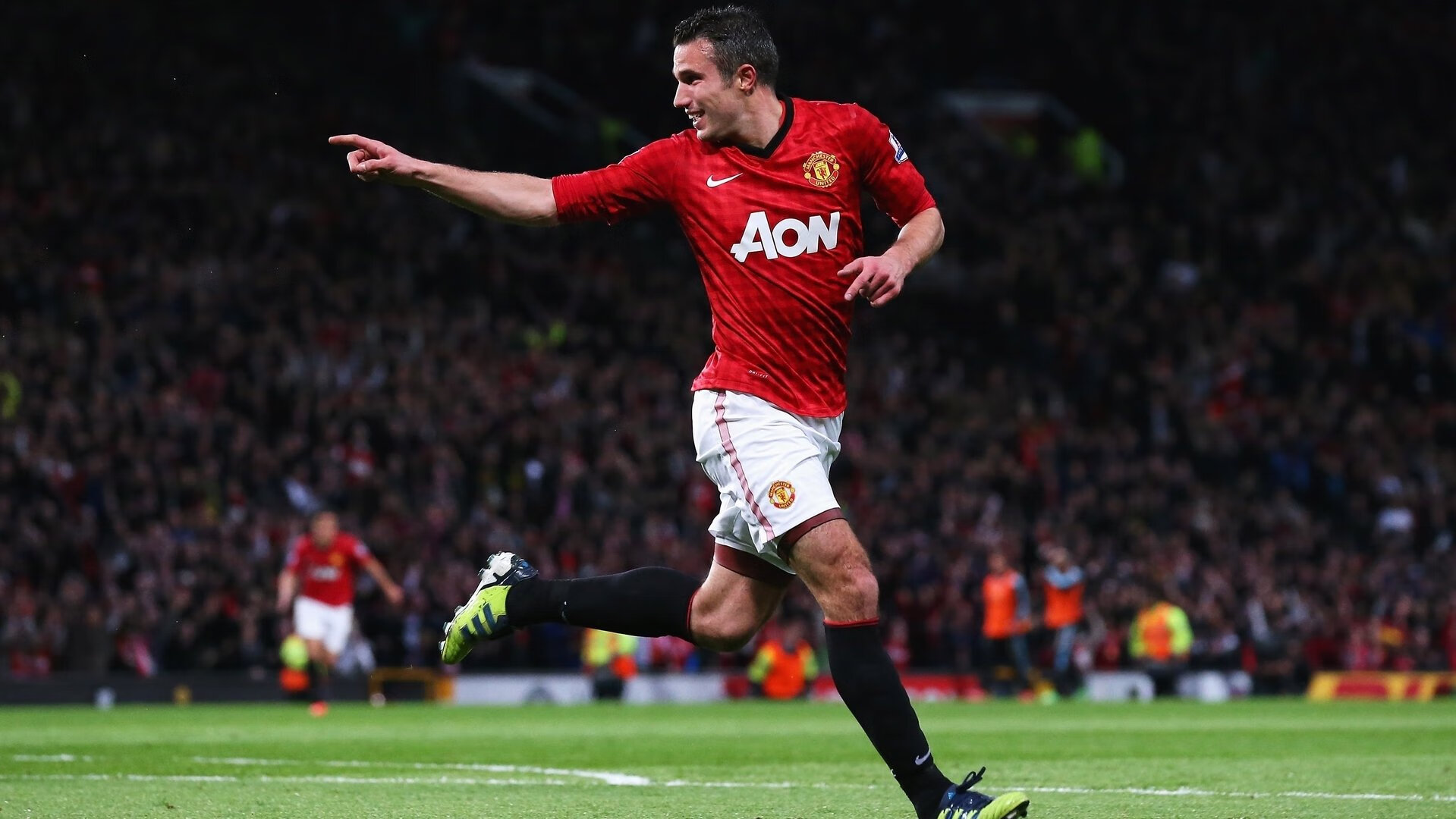 鹰击南粤!决胜时刻窒息防守绞杀广东,武切维奇万分之夜铸就传奇